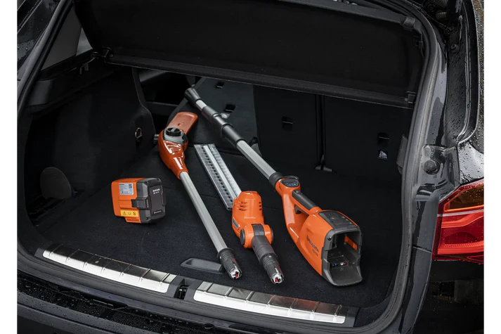 Battery Telescopic Hedge Trimmer 50cm Bar 120iTK4-H Kit with Battery and Charger Husqvarna 970515911