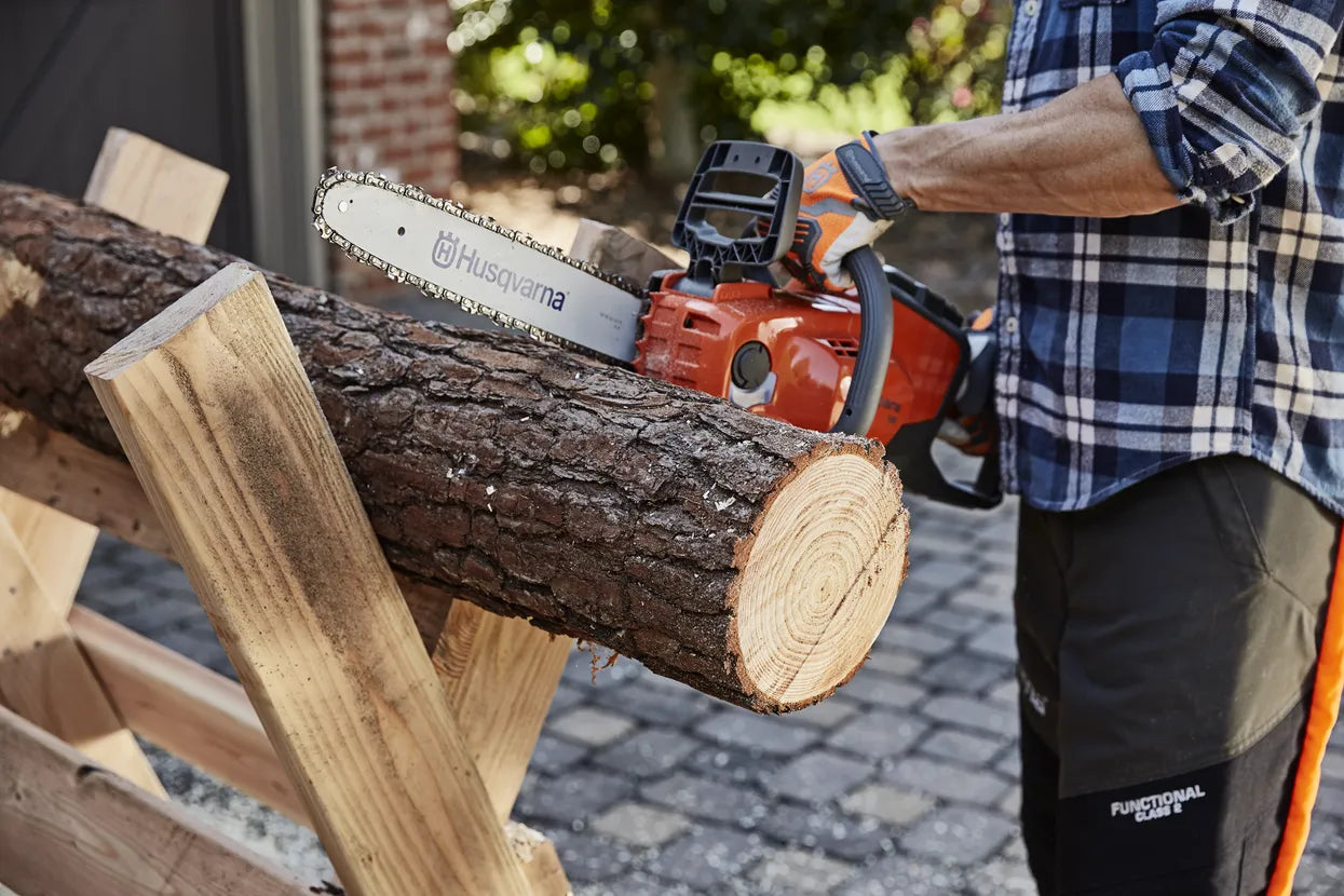 Battery Chainsaw 12" 120i Husqvarna