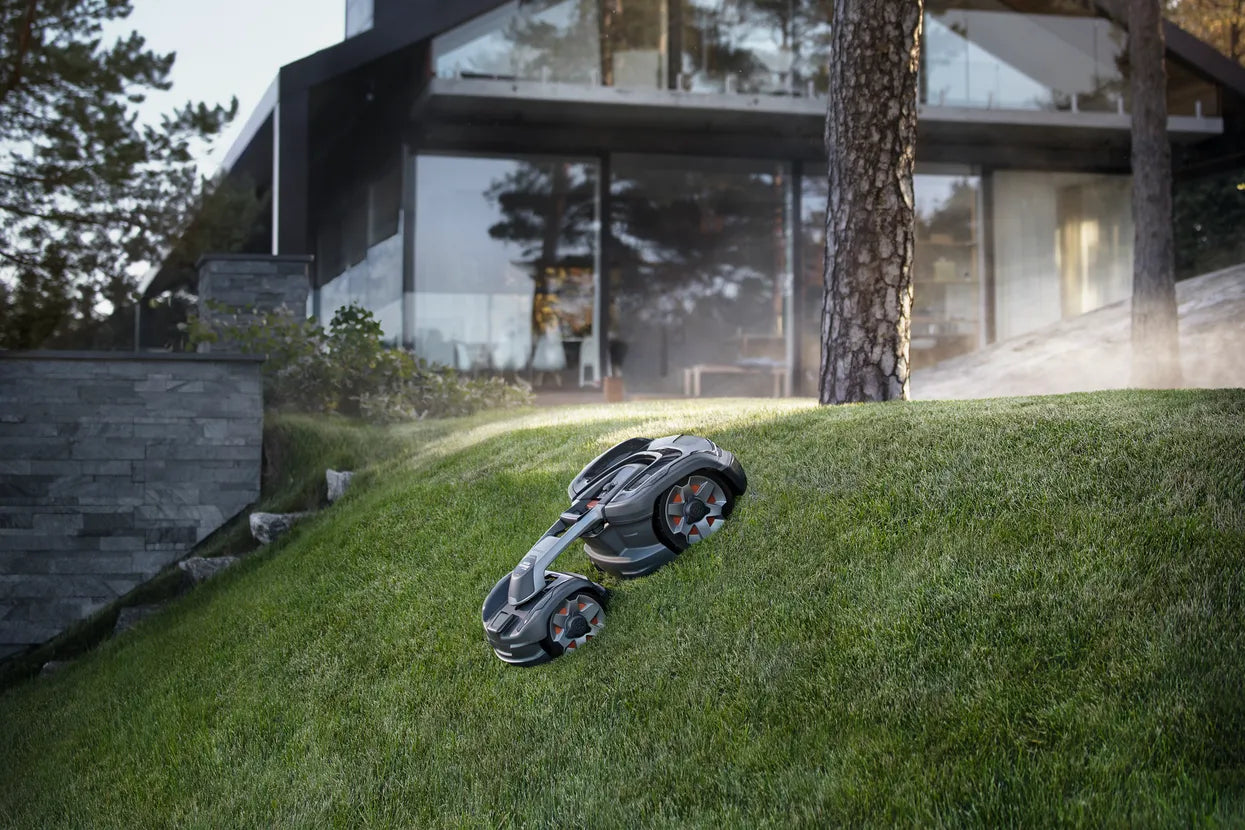 Automower 435X AWD (3,500 m²/GPS/4G/70% Slope) Husqvarna 967853306
