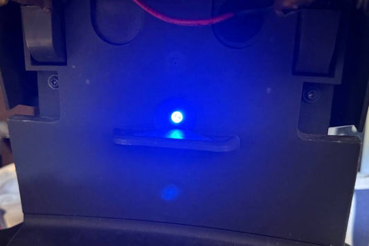 Husqvarna_Automower_Charging_Station_Blue_Light_No_Loop_Error