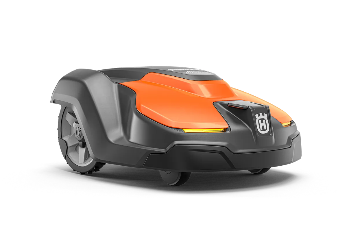 Husqvarna Automower 520 EPOS robotic lawn mower, designed for commercial fleet use, with virtual boundary management and systematic mowing for up to 5000 m².