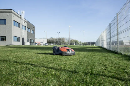 Automower 550 (5,000 m²/GPS/4G/Fleet Service) Husqvarna 967650206